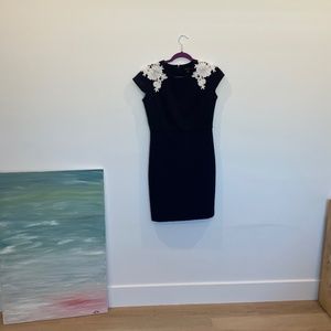 ANN TAYLOR Blue dress with sleeve details